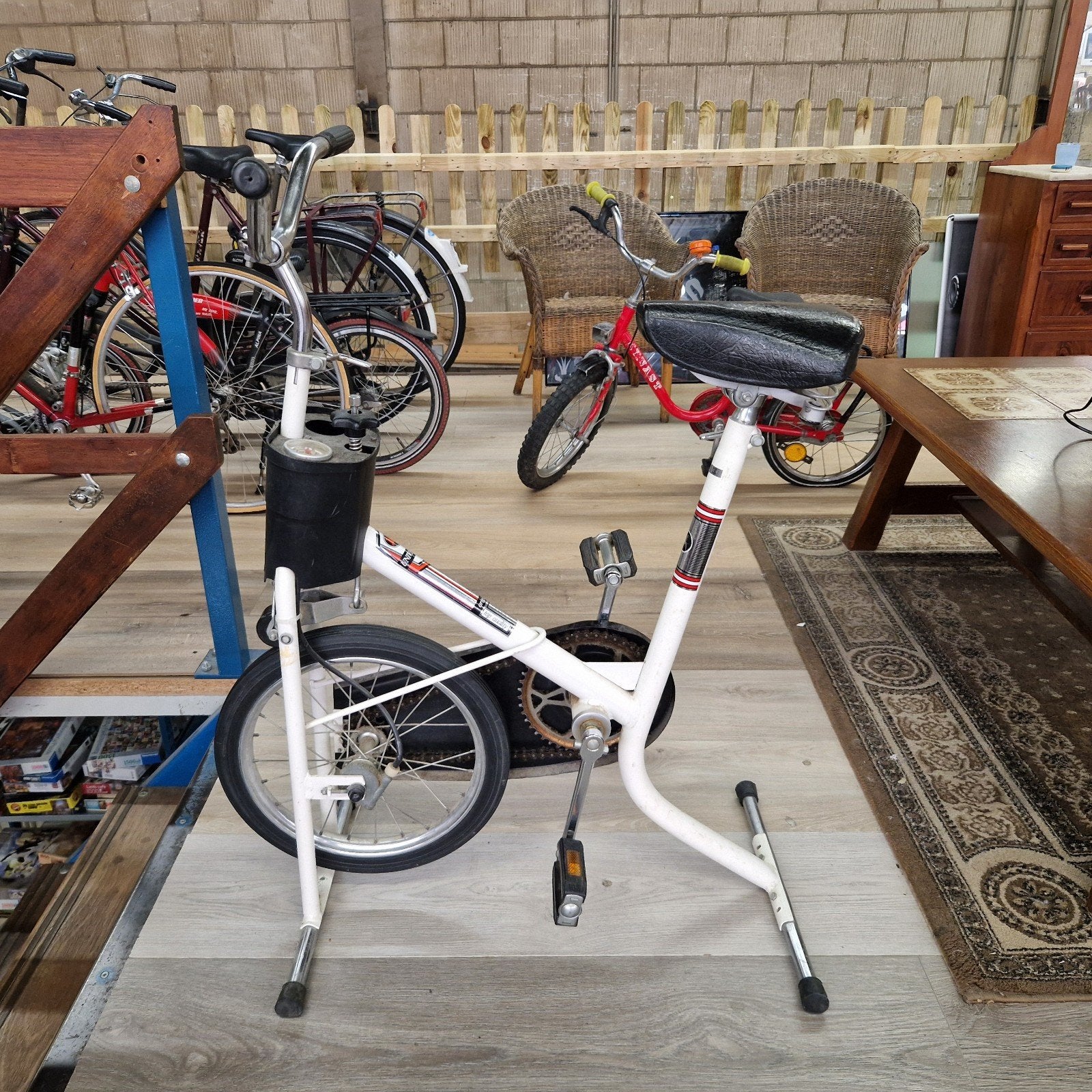 Vintage Hometrainer - Wit - Made in Poland, Ophalen, Gebruikt, Onbekend@example.com, Onbekend