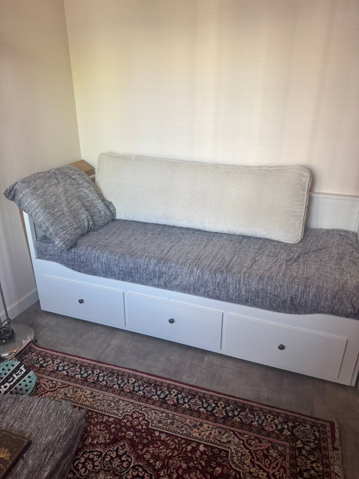 Bedbank IKEA hemnes!, Ophalen, Wit, Tweepersoons, Zo goed als nieuw