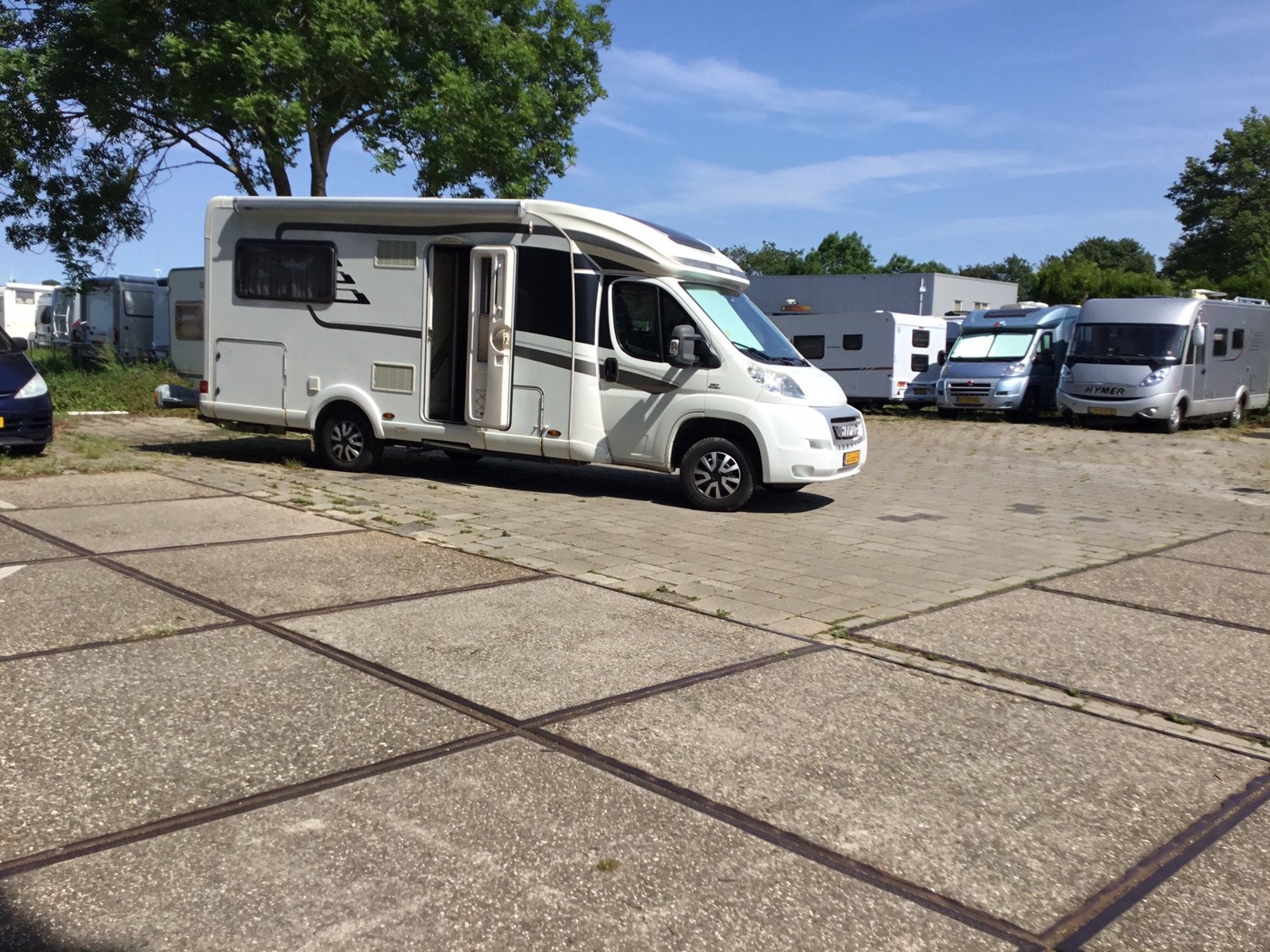 Caravans And Camping Hymer