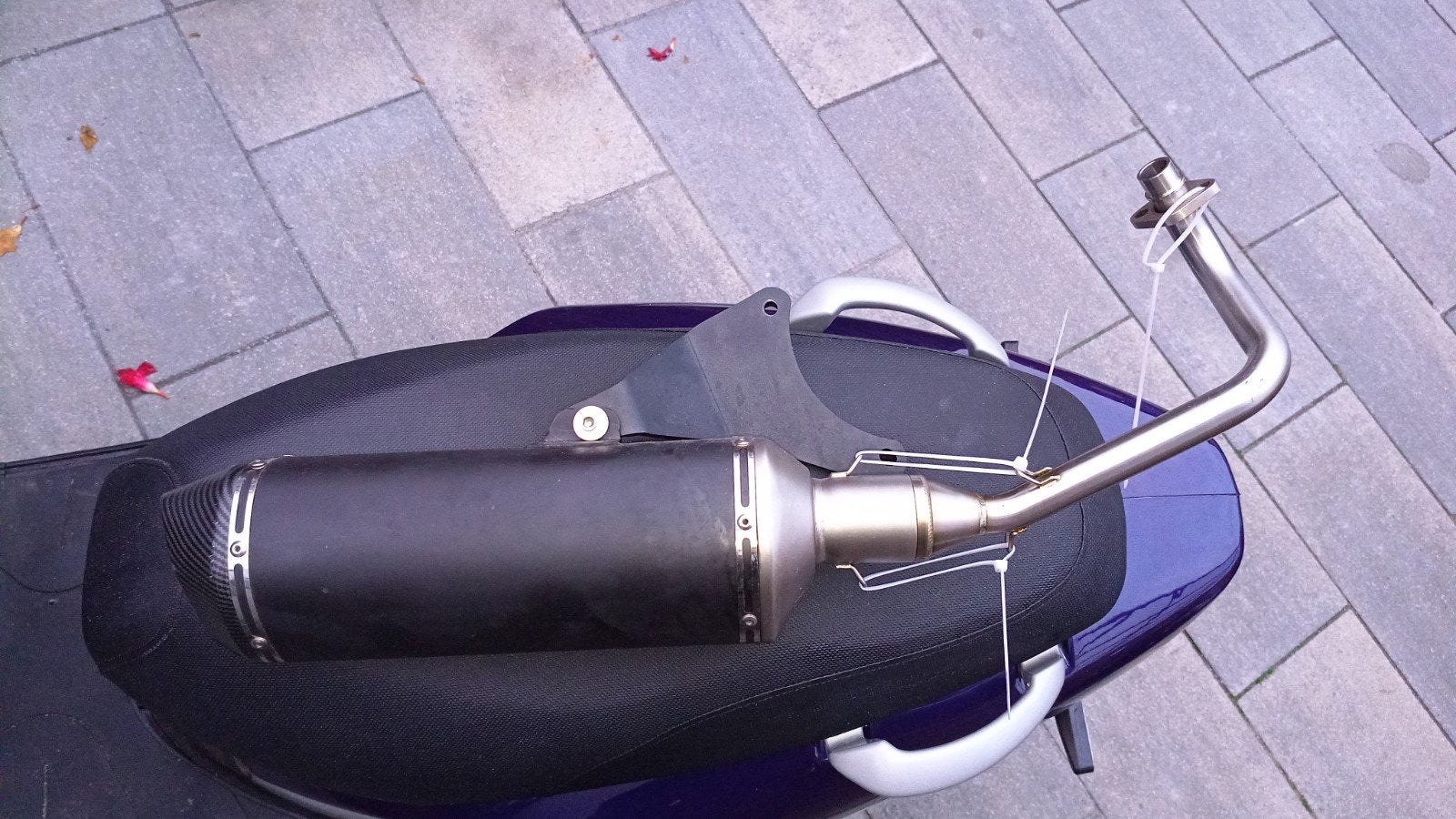 vespa mezoly sport V2 uitlaat, Ophalen of Verzenden