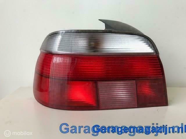 Achterlicht links rood/wit BMW 5  (E39) Hella 2VP007240-07, Gebruikt, Ophalen of Verzenden, BMW, BMW