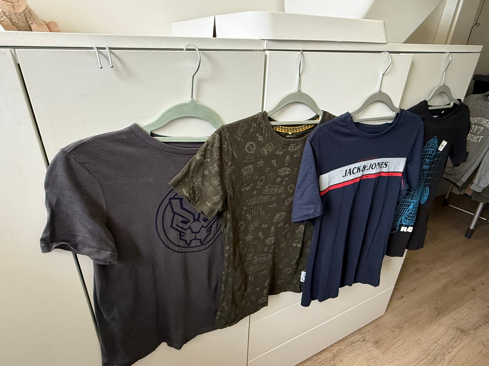 4 jongens T-shirts Roblox, Marvel, Jack & Jones & Name It, Verzenden, Zo goed als nieuw, Jongen, Shirt of Longsleeve
