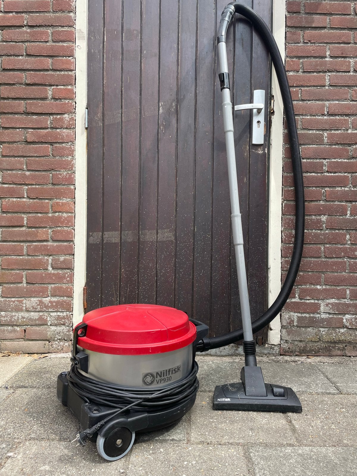 Nilfisk VP930 Stofzuiger, Gebruikt, Industriële stofzuiger, Minder dan 1200 watt, Ophalen