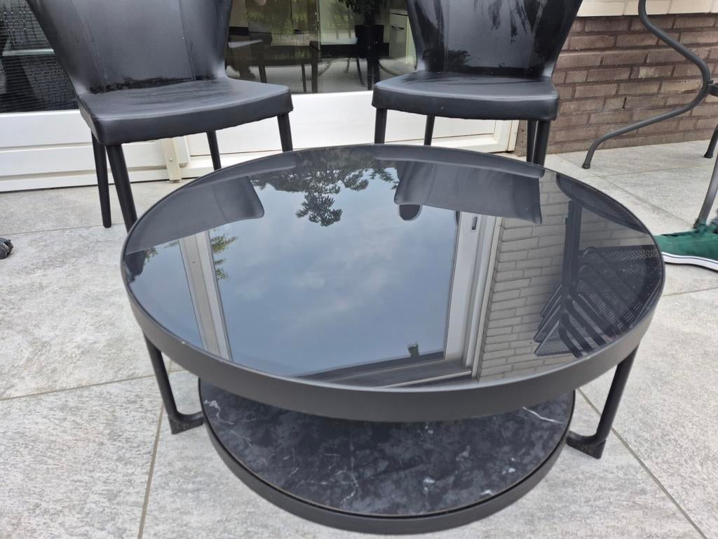 Ronde salontafel met donker glazen en stenen blad, Ophalen, Gebruikt, Rond, Glas