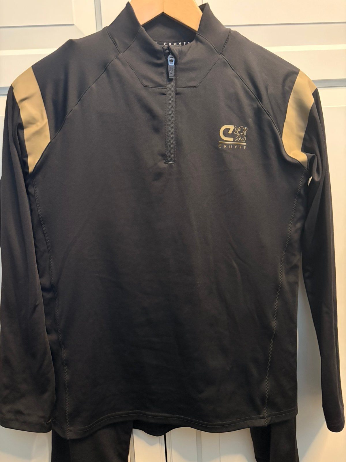 Cruyff trainingspak maat 164, Ophalen of Verzenden, Zo goed als nieuw, Jongen of Meisje, Sport- of Zwemkleding