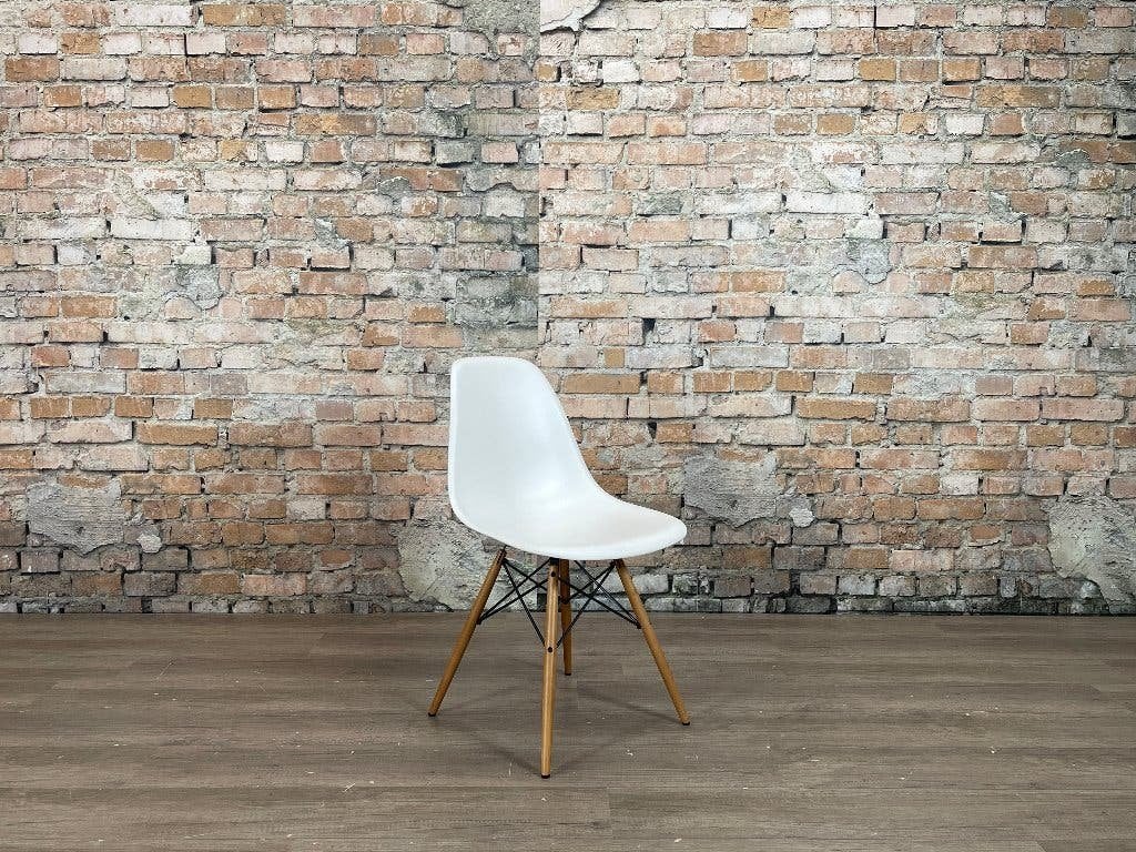 Vitra DSW wit/hout bij TheReSales