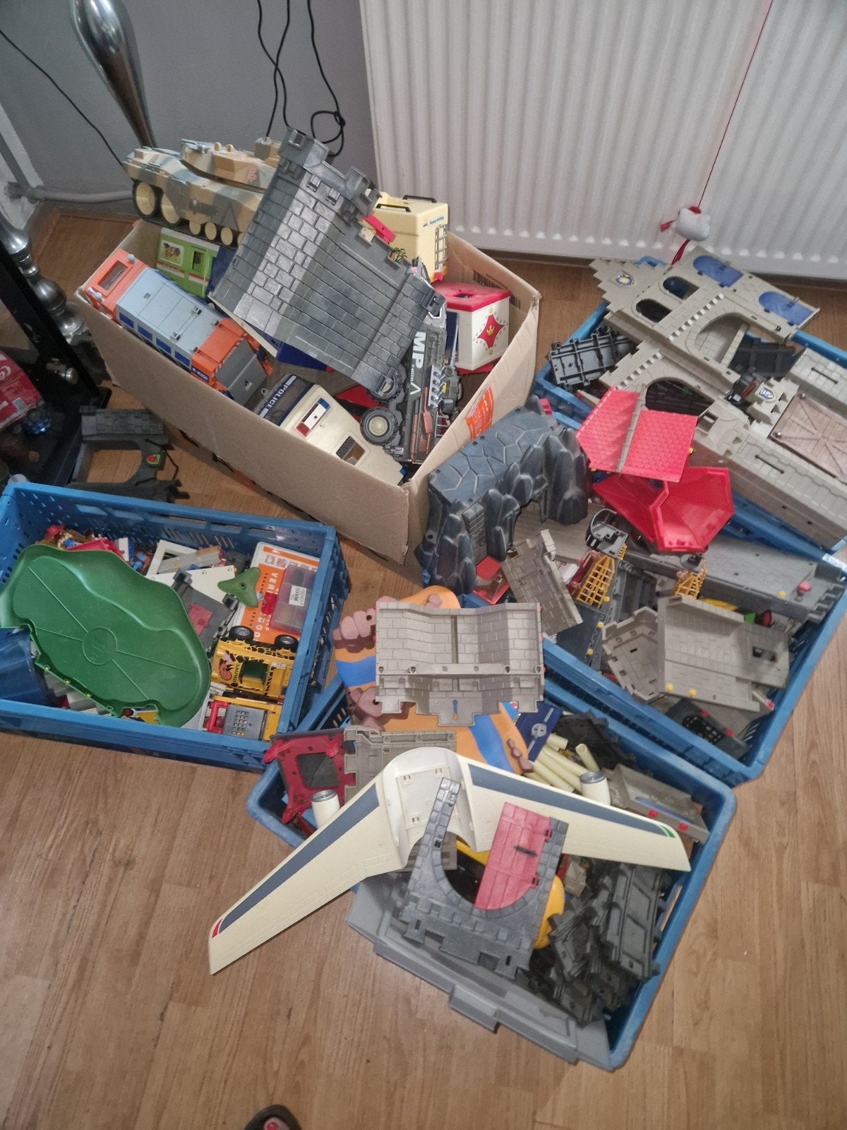 Grote partij speelgoed: Playmobil, vrachtwagens, kastelen, Ophalen, Gebruikt, Jongen of Meisje
