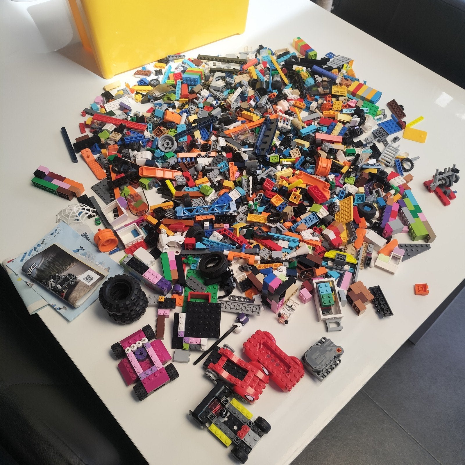 Grote bak met diverse LEGO onderdelen en figuren, Kinderen en Baby's, Speelgoed | Duplo en Lego, Gebruikt, Lego, Ophalen of Verzenden