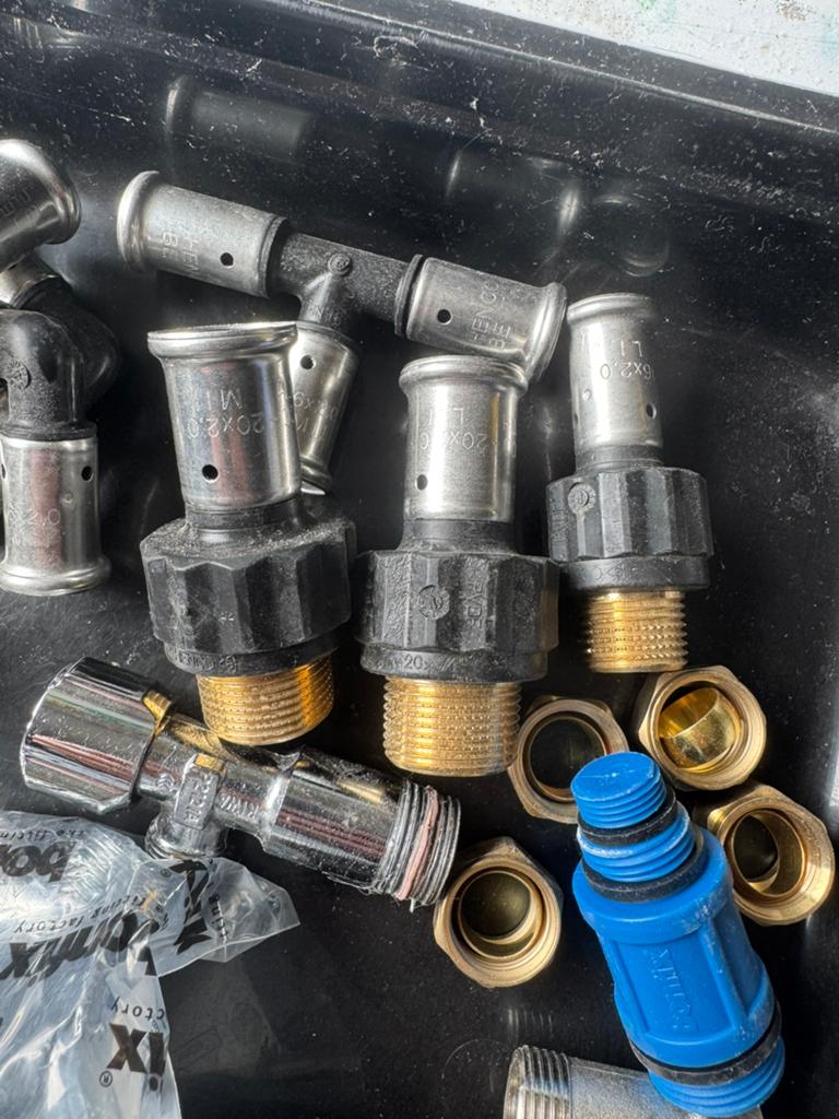 Div henco koppelstukken, Ophalen, Overige materialen, Minder dan 20 mm, Overige typen