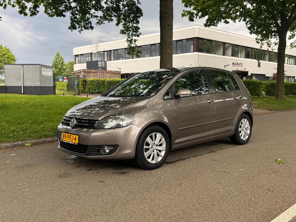 Volkswagen Golf Plus 1.2 TSI Tour II BMT 2011 Bruin, Auto's, Volkswagen, Stof, 4 cilinders, Origineel Nederlands, Handgeschakeld