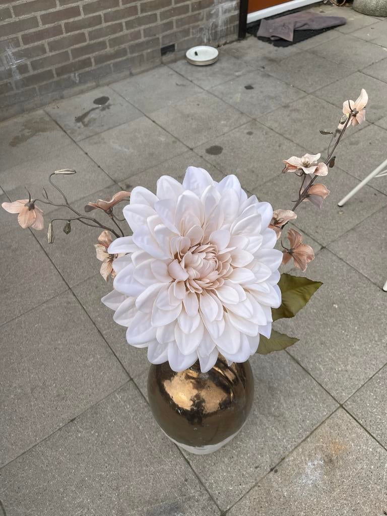 Vaas met bloemen, Huis en Inrichting, Woonaccessoires | Vazen, Ophalen, Overige materialen, Gebruikt, Overige kleuren