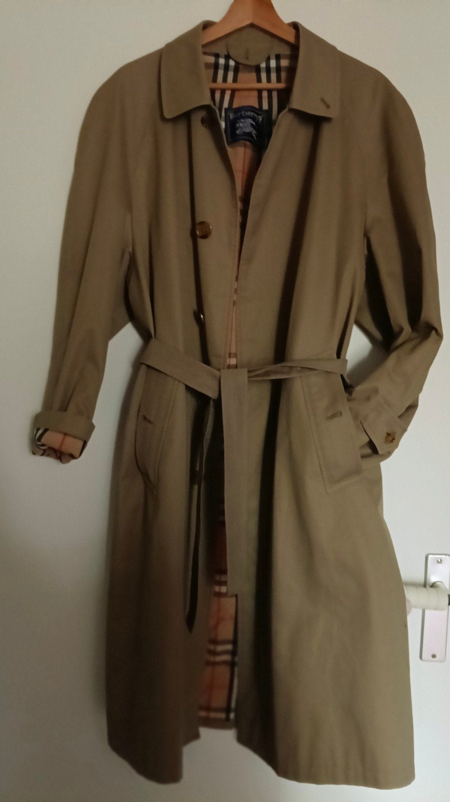 Vintage Burberry Trenchcoat - Tijdloze Elegantie, Maat 38/40 (M), Beige, Ophalen of Verzenden, Zo goed als nieuw