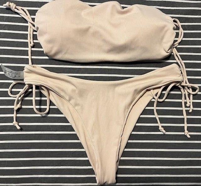 H&M, super mooie beige bikini helemaal nieuw maat L, H&M, Beige, Nieuw, Ophalen of Verzenden