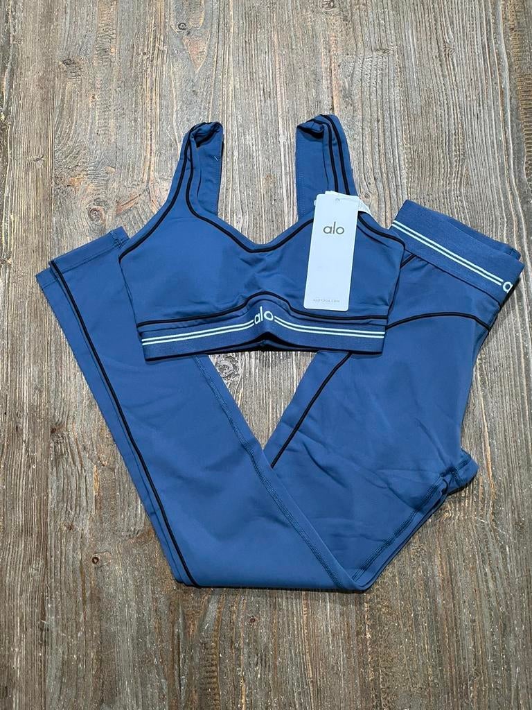 Alo vrouwen gymset navy blue, Kleding | Dames, Maat 36 (S), Verzenden, Blauw, Fitness of Aerobics