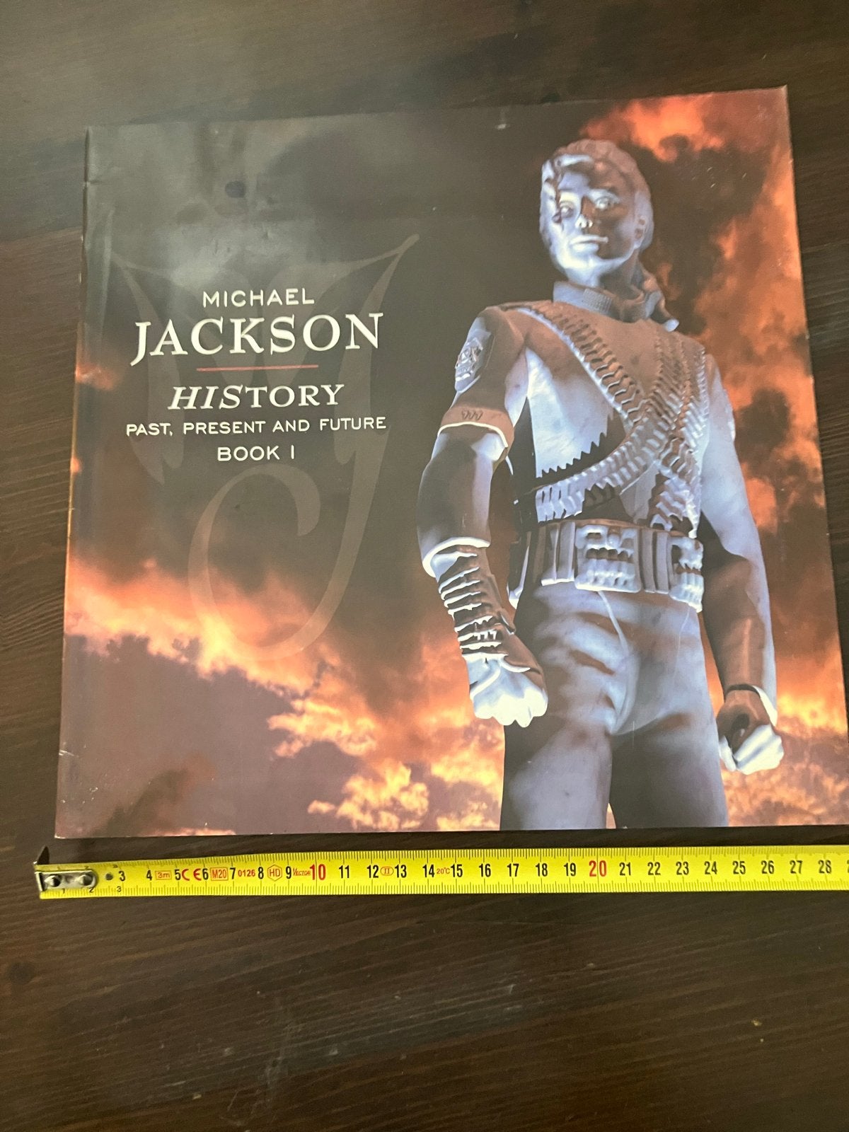 Michael Jackson - HIStory CD boek groot formaat (30x30cm), Zo goed als nieuw, Inclusief boekje, Verzamelalbum, Verzenden
