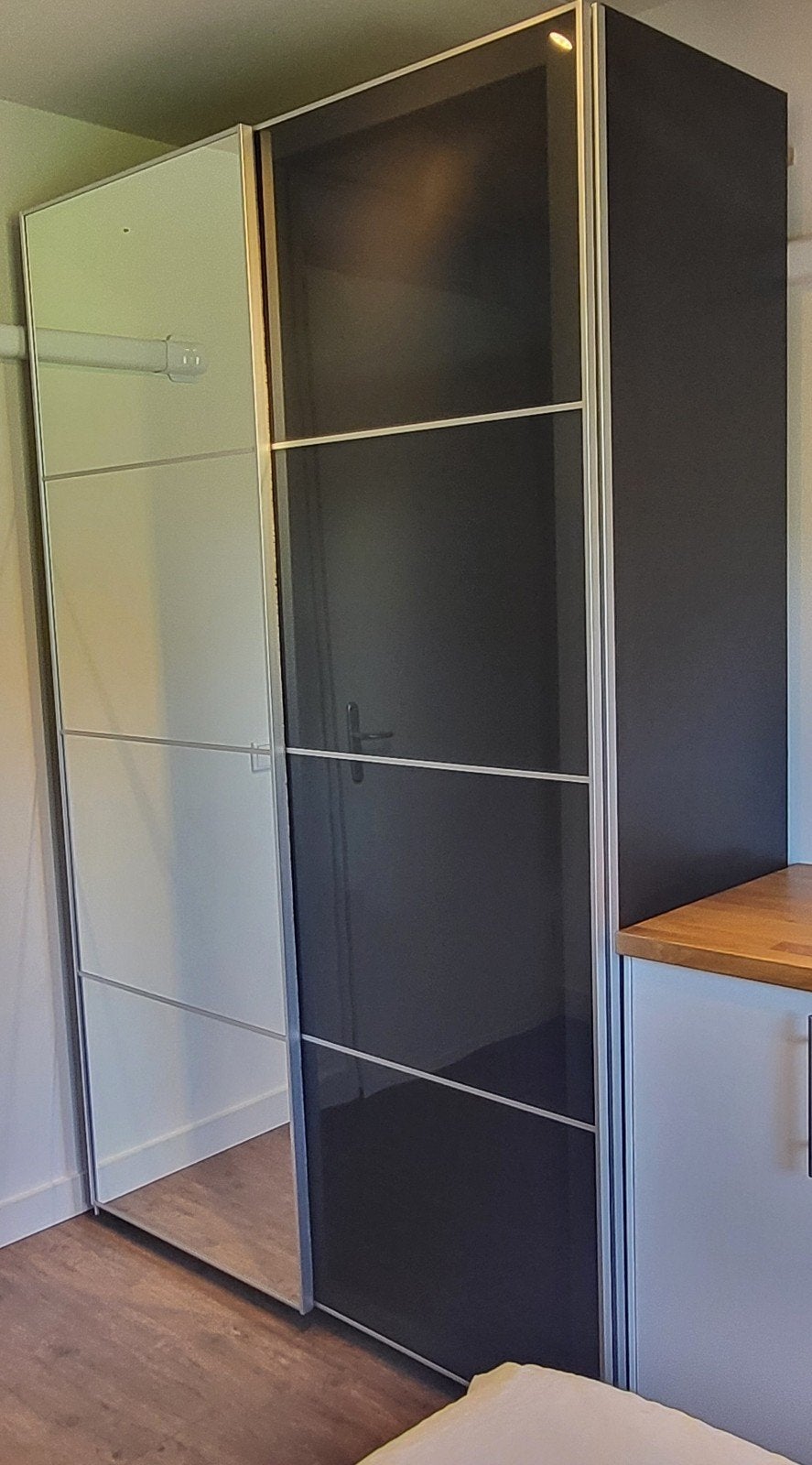 IKEA PAX Kast 150x66x236cm met glazen/spiegel schuifdeur, Gebruikt, 100 tot 150 cm, 200 cm of meer, Met lade(s)