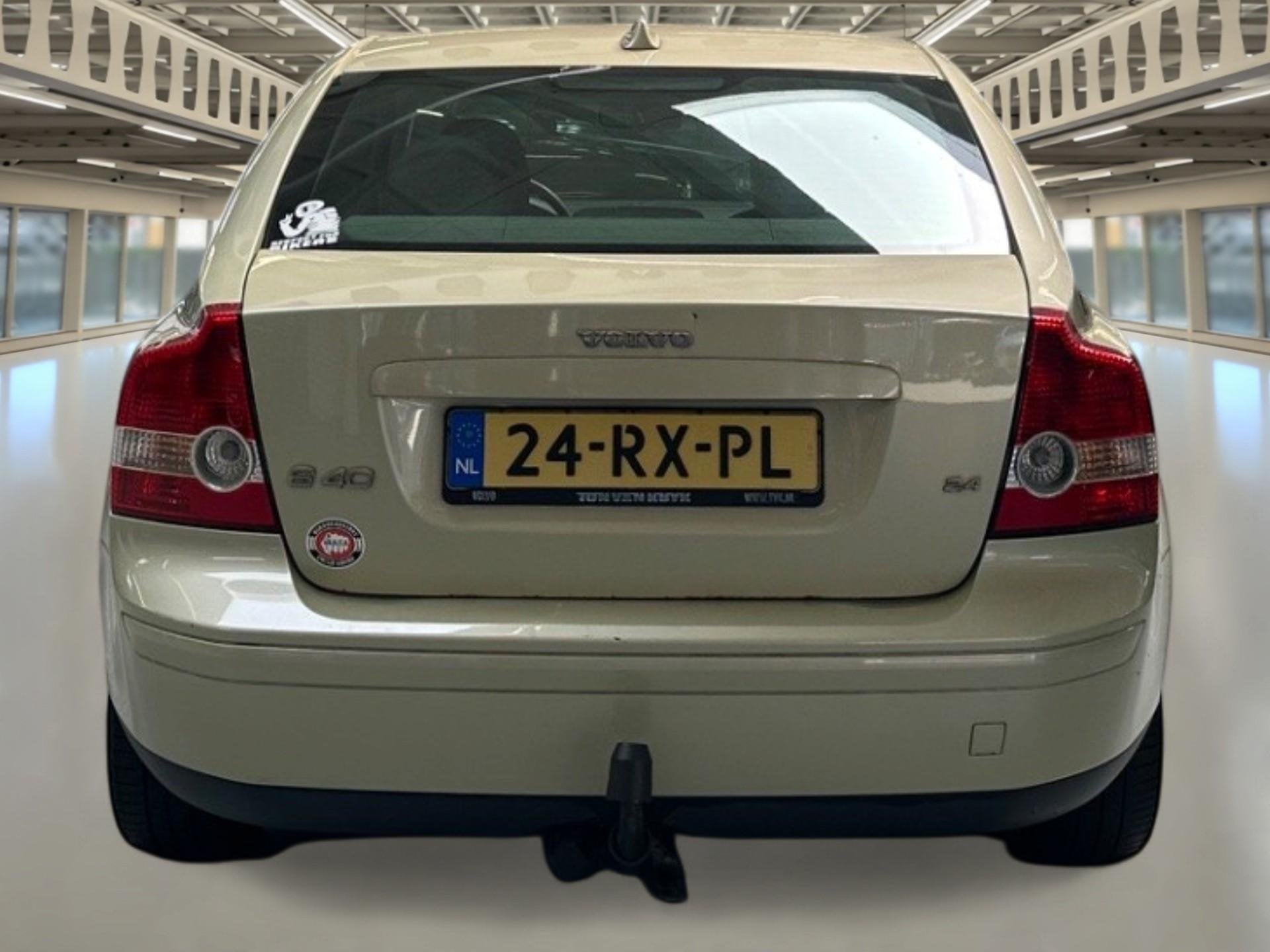 Volvo S40 2.4 Keurig onderhouden, rijklaar+Garantie.., Auto's, Voorwielaandrijving, Stof, Gebruikt, Zwart