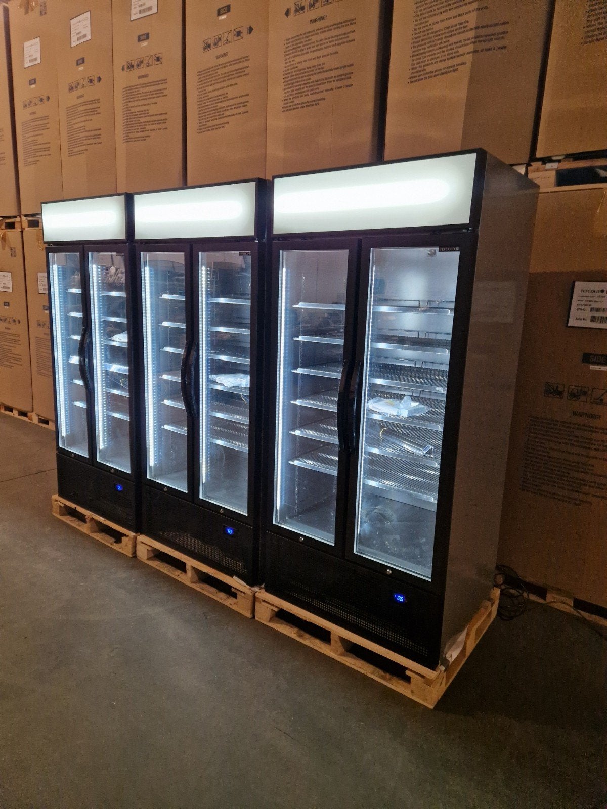 Glasdeurkoeling NIEUW VAN € 2.350,- voor € 795,- !, Zakelijke goederen, Ophalen of Verzenden, Nieuw in verpakking, Koelen en Vriezen