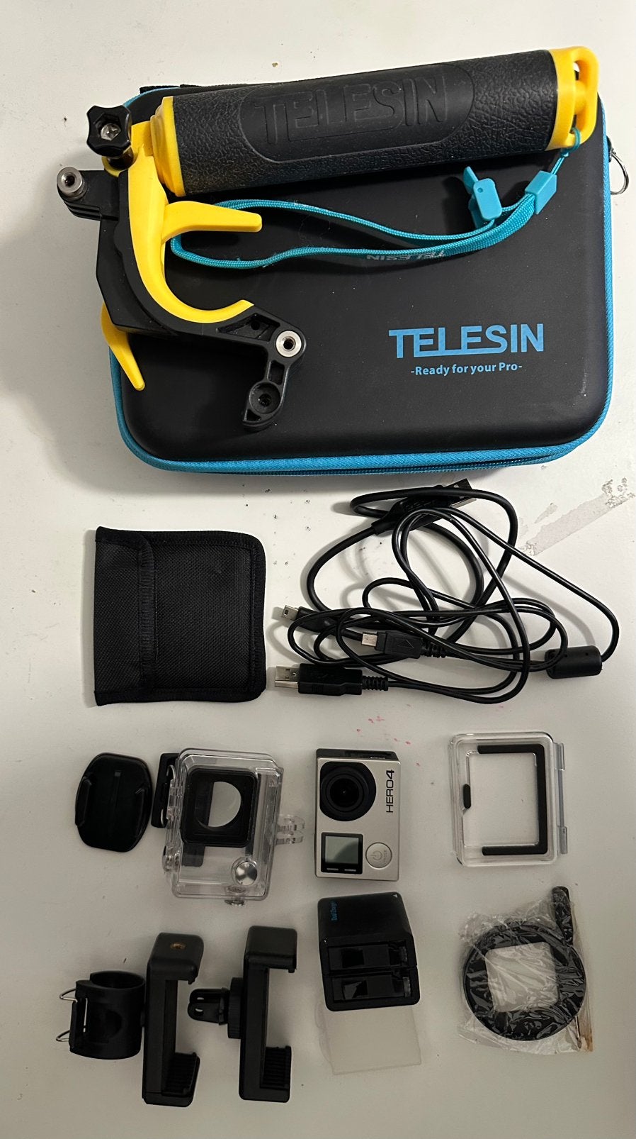 GoPro hero 4 zilver met accessoires, Ophalen of Verzenden, Zo goed als nieuw, GoPro