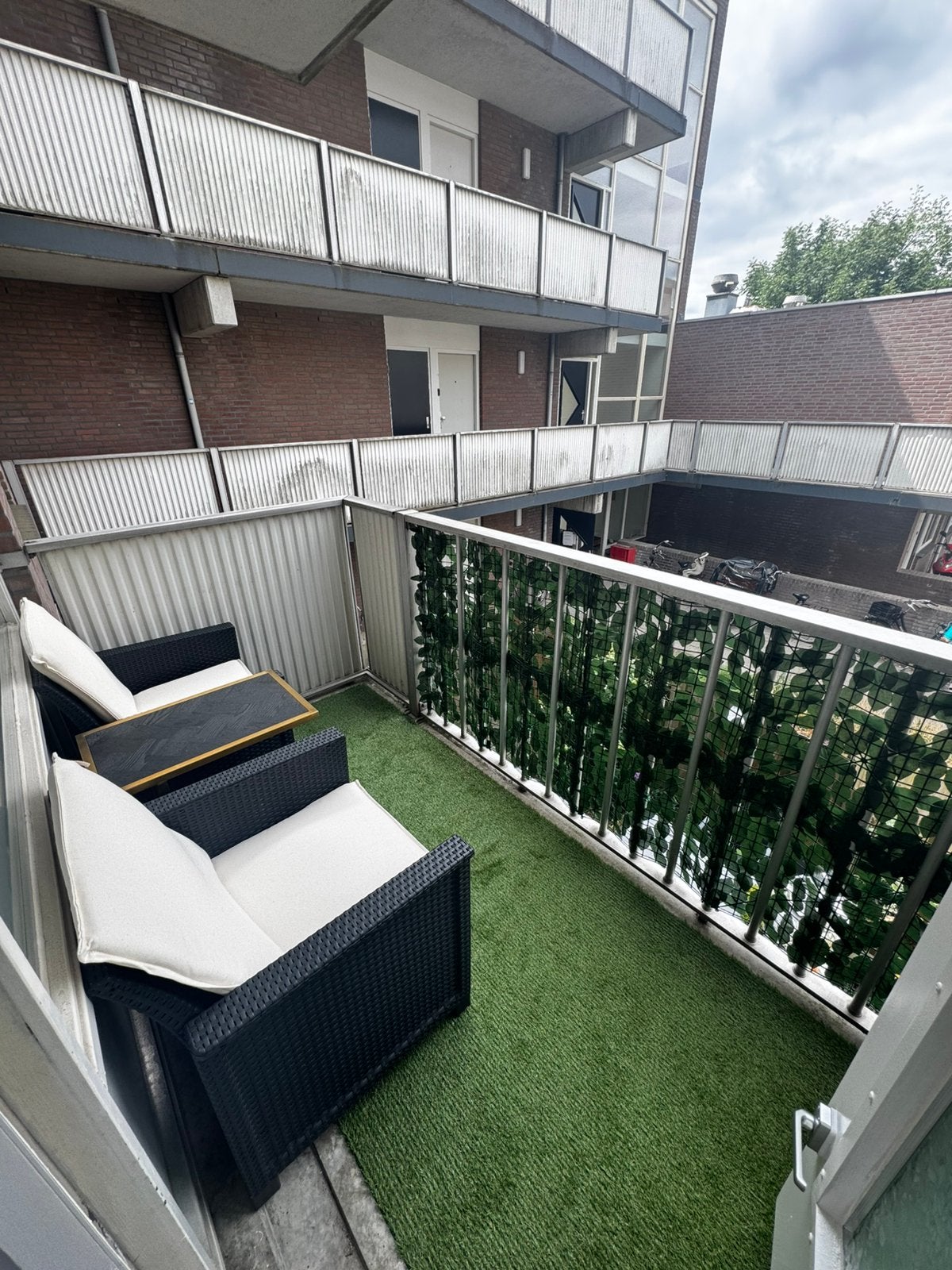 Tuinstoelen met kussens, Ophalen, Zo goed als nieuw, 20 m² of meer