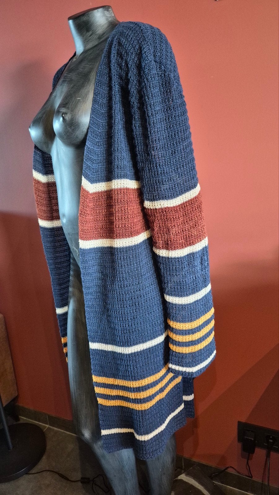 Prachtig gehaakt vest Alpha Studio - Maat 42, Blauw, Maat 42/44 (L), Ophalen of Verzenden, Zo goed als nieuw