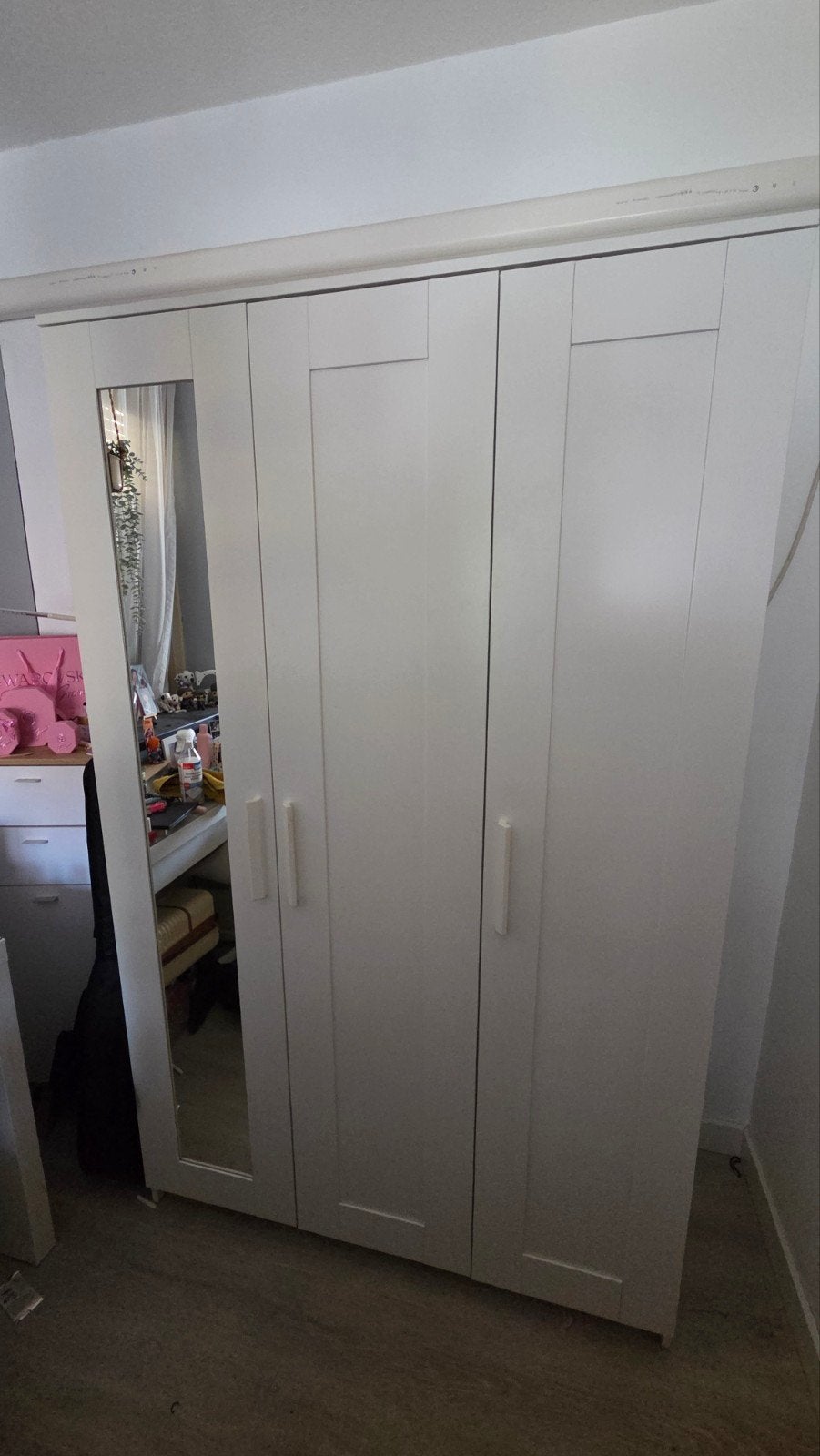 IKEA Brimnes kledingkast met spiegeldeur, Ophalen, Met deur(en), Gebruikt, 100 tot 150 cm