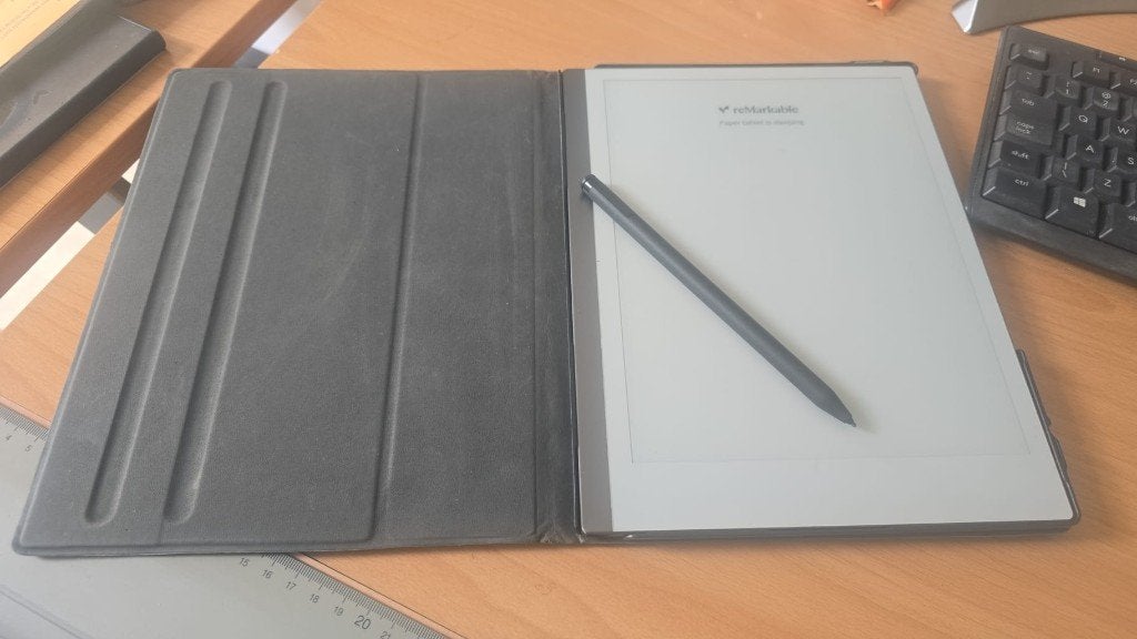 reMarkable 2 – Als nieuw – Originele 360 hoes + Marker Pen, Computers en Software, Ophalen of Verzenden, Zo goed als nieuw, Draadloos