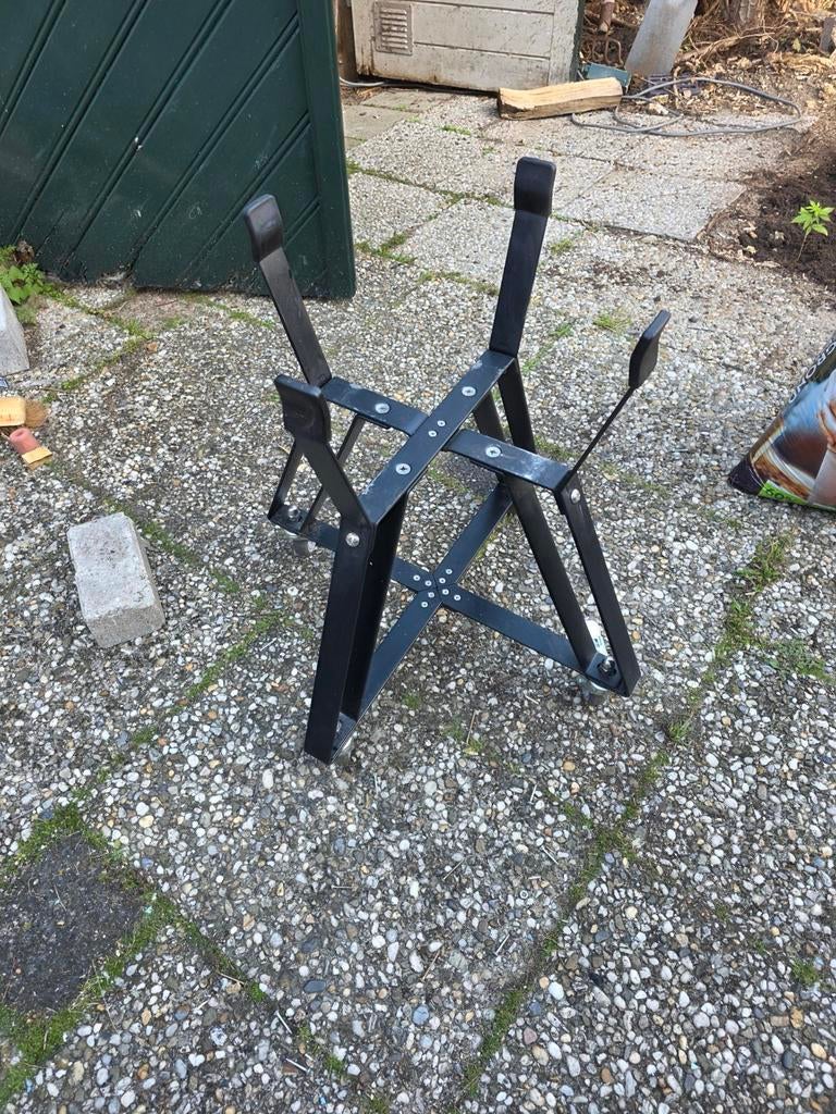 Kamado standaard / onderstel voor een 19 inch, Tuin en Terras, Ophalen of Verzenden, Gebruikt, Onbekend