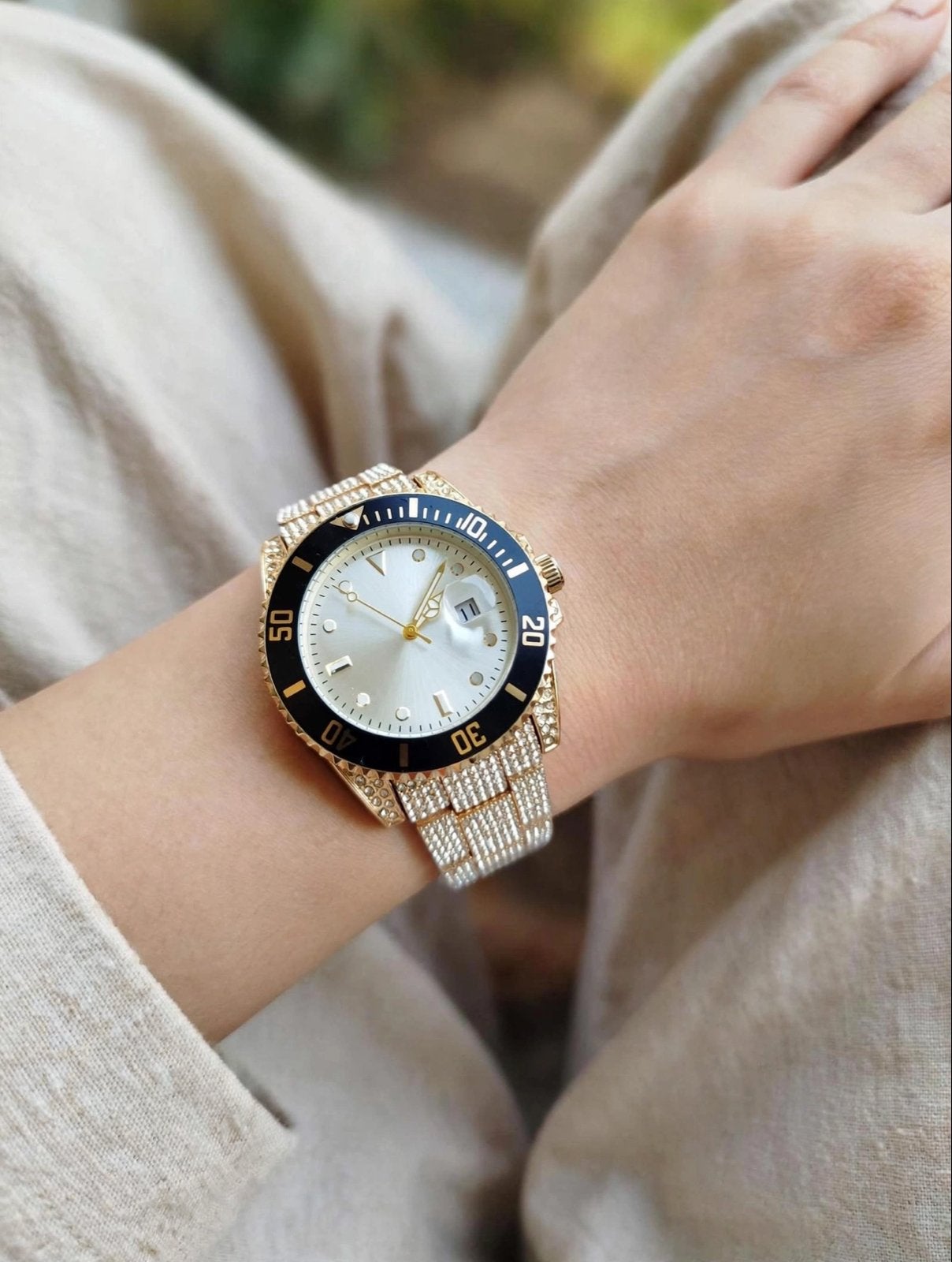 Gouden horloge met strass steentjes, Overige merken, Overige materialen, Polshorloge, Nieuw