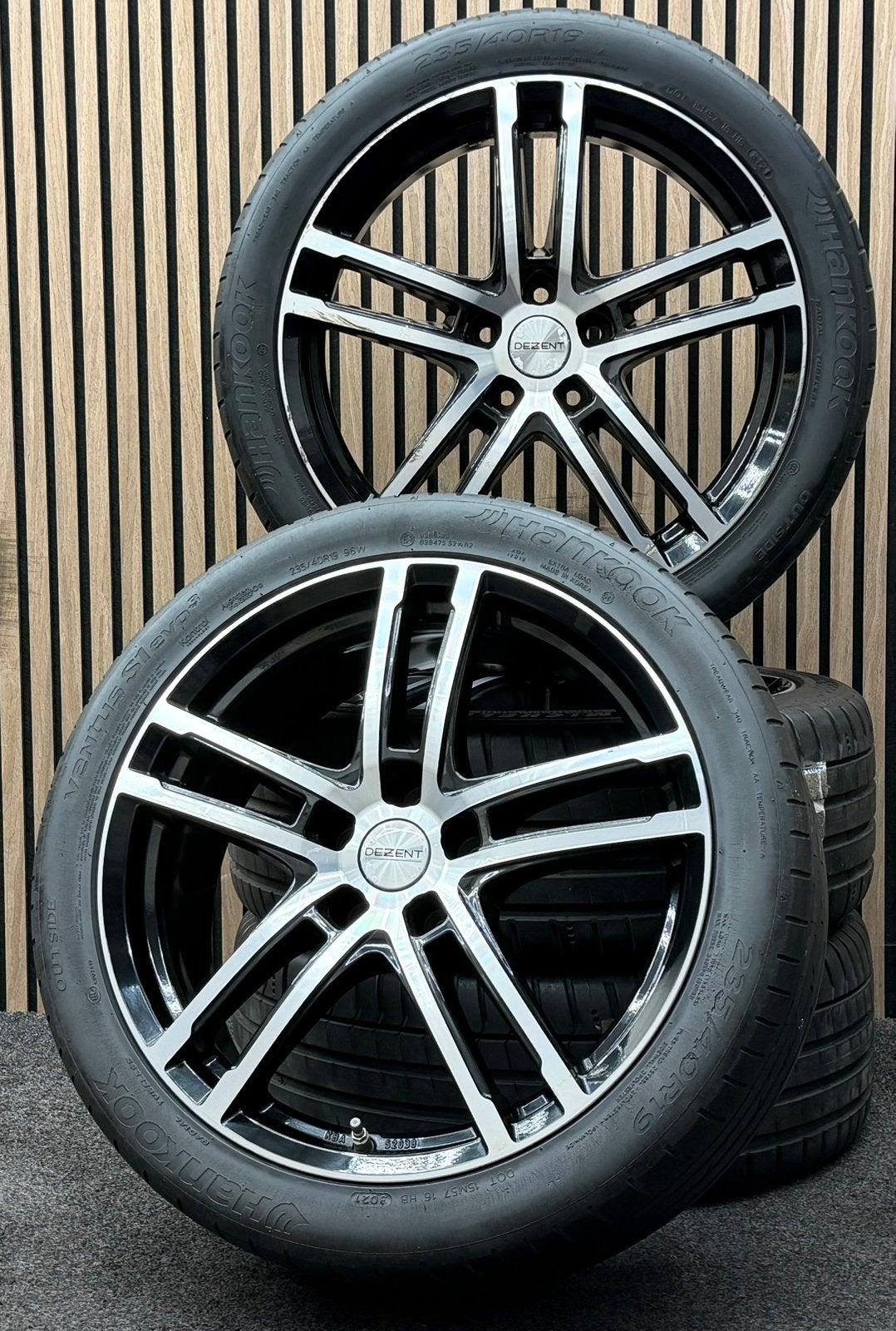 19 inch Dezent TZ - Tesla Model 3 5x114.3 ET40 235/40/19, Auto-onderdelen, ., Banden en Velgen, 235 mm, .