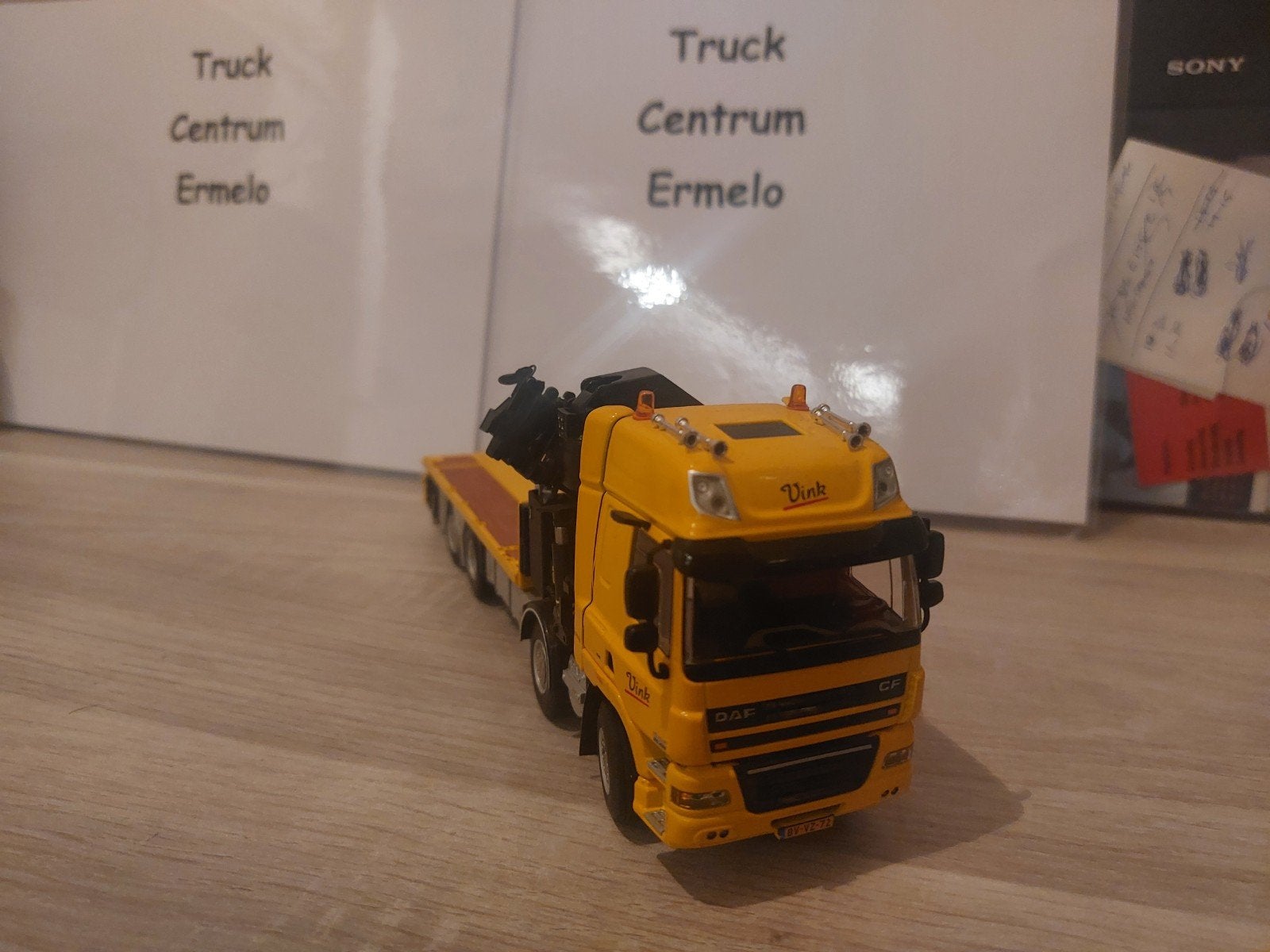 Vink barneveld daf cf met PALFINGER kraan
Met certificaat, Hobby en Vrije tijd, Modelauto's | 1:50, Ophalen of Verzenden, Nieuw