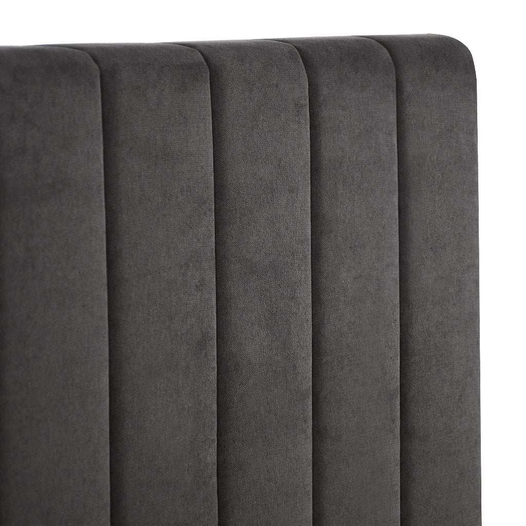 Foto 6 van Gestoffeerd bed 180x200 + Mediro Pure matras (nieuw)