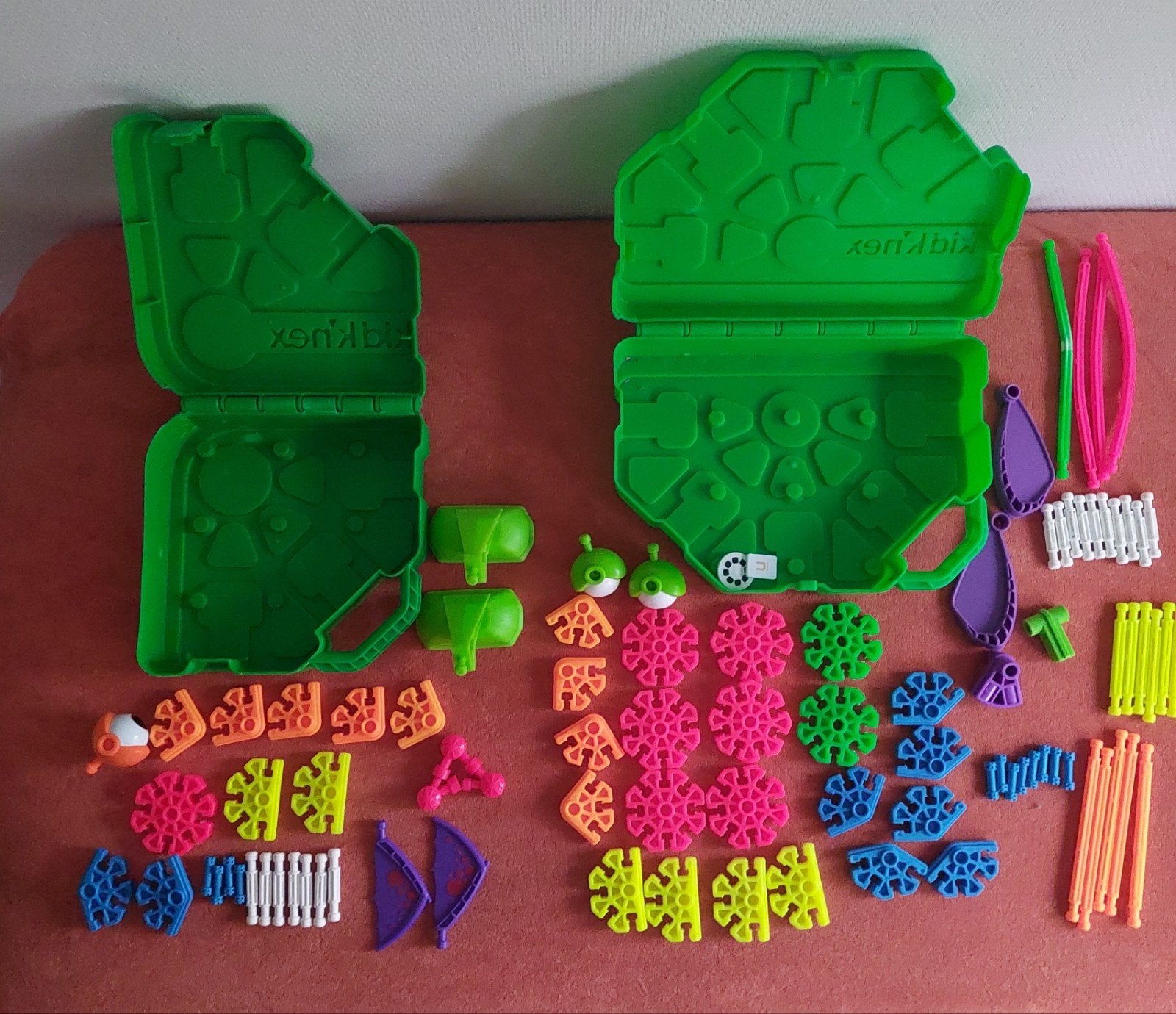 2 dozen kid knex, Ophalen of Verzenden, Zo goed als nieuw, Knutselen