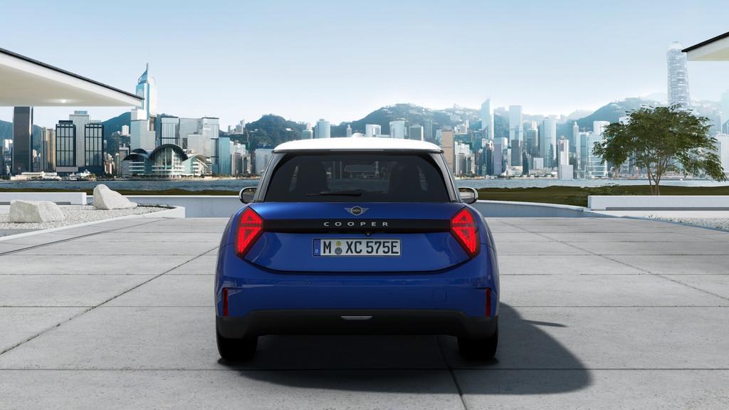 MINI Hatchback Cooper E / Favoured / Pakket L / 17" U-Spoke, Auto's, Mini, Leder, Nieuw, Blauw, Cooper