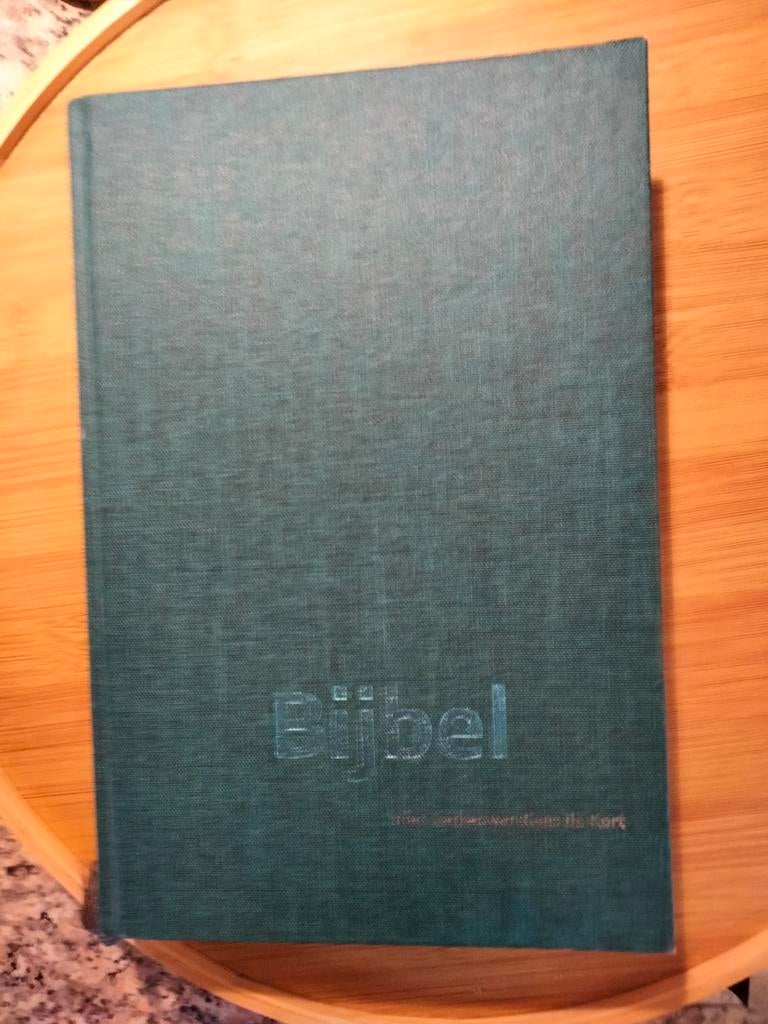 Bijbel - NBG - Met werken van Kees de Kort, Ophalen of Verzenden, Gelezen, Diverse auteurs, Christendom | Katholiek