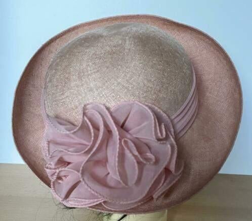 Hoed maat 56 van Kangol, Ophalen of Verzenden, Zo goed als nieuw, 56 of 57 cm (M, 7 of 7⅛ inch), Hoed