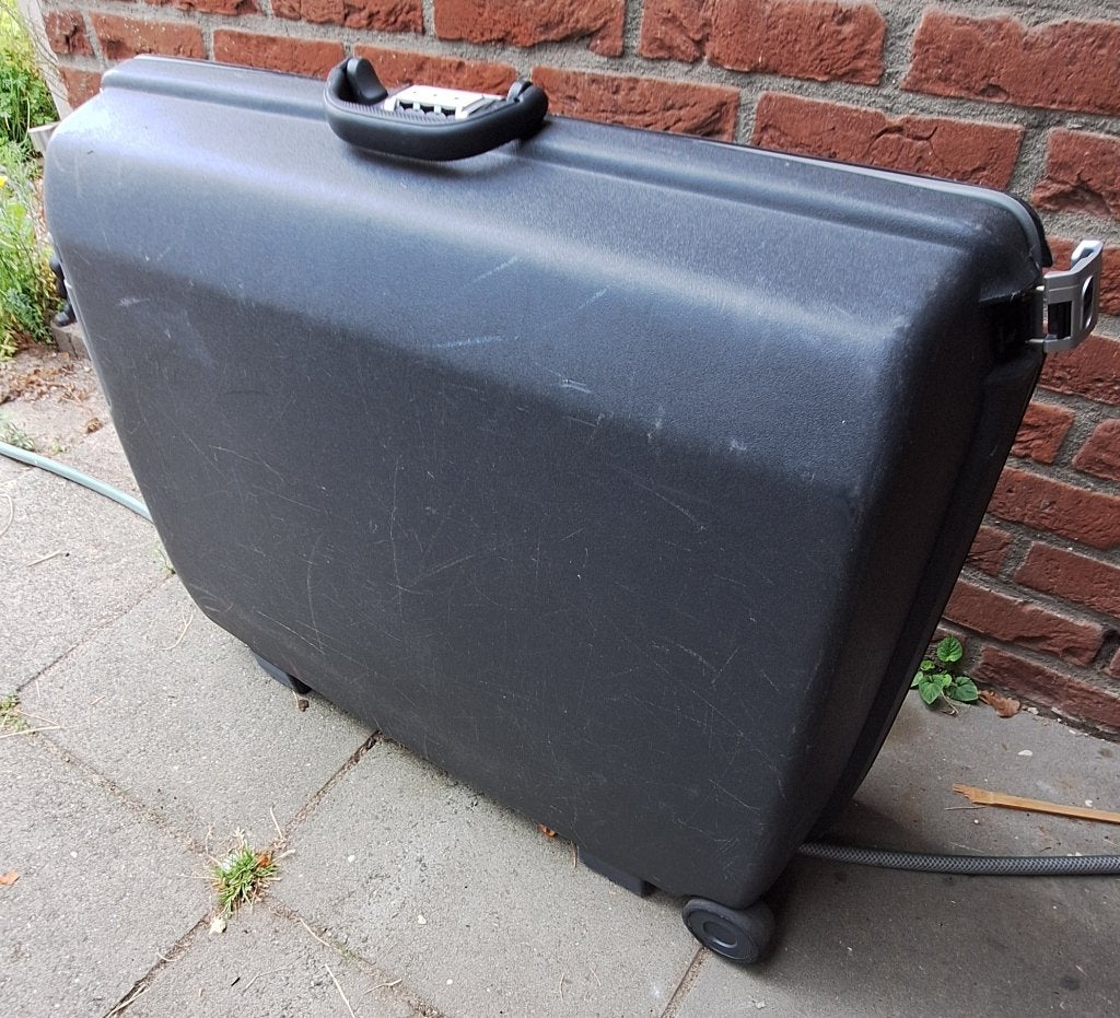 American Tourister koffer, Ophalen, Hard kunststof, Slot, Zo goed als nieuw