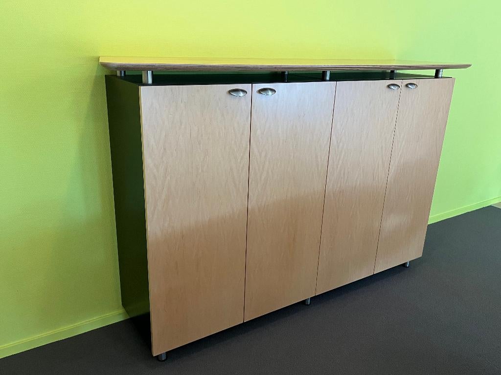 Fraaie kast afgewerkt met esdoorn, voor kantoorvertrek, Antiek en Kunst, Antiek | Meubels | Kasten, Ophalen