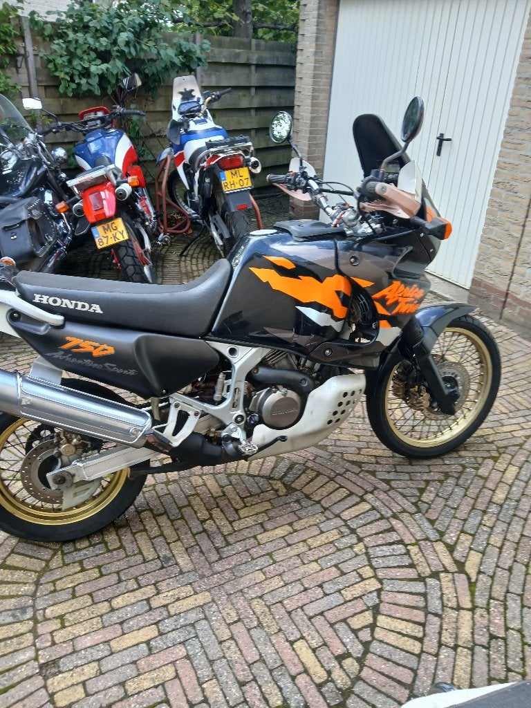 Honda africa twin xrv 750 rd07a rd07 rd03 bjr '97 34000km., 750 cc, 2 cilinders, Motorrijbewijs A, Particulier