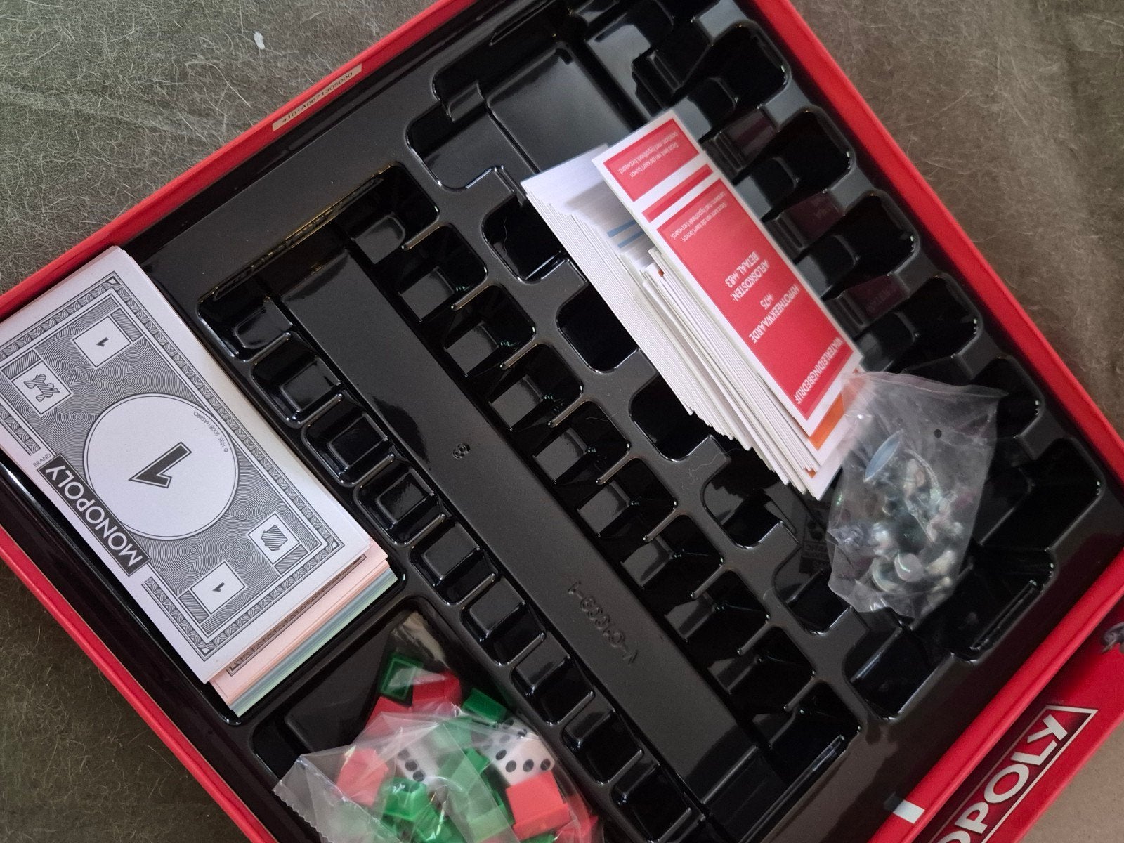 Monopoly bordspel - Zo goed als nieuw, Hobby en Vrije tijd, Gezelschapsspellen | Bordspellen, Ophalen of Verzenden, Zo goed als nieuw