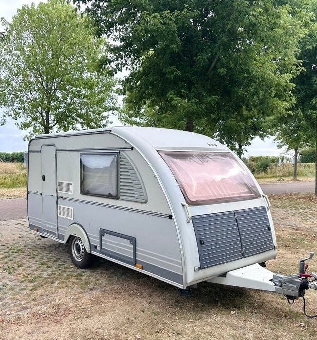 Kip Kompakt 37 EKV Hefdak Caravan met Stalling, Standaardzit, Kip, Tot en met 2, Particulier