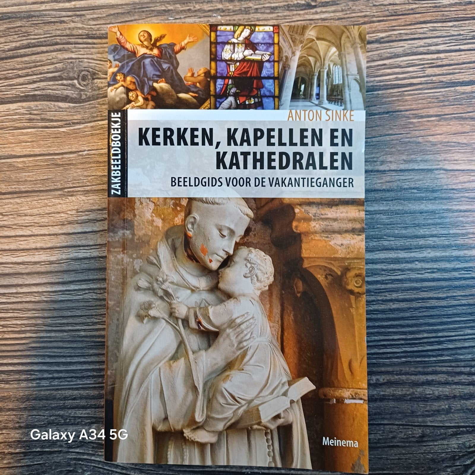 Kerken, Kapellen en Kathedralen - Beeldgids, Achtergrond en Informatie, Ophalen of Verzenden, Zo goed als nieuw, Overige onderwerpen