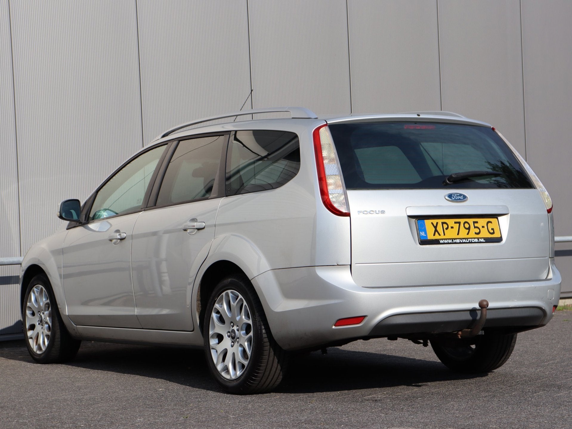 Foto 7 van Ford Focus Wagon 1.6 Trend airco LM *apk 02-2027*