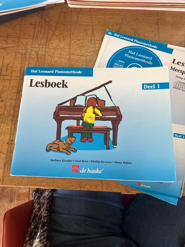 Hal Leonard Pianomethode Lesboek Deel 1, Muziek en Instrumenten, Gebruikt, Overige genres, Les of Cursus, Ophalen of Verzenden