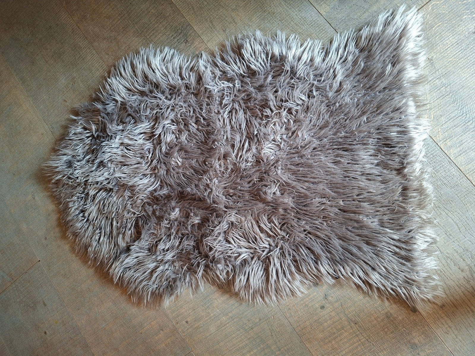 Nep kleedje / vachtje, 50 tot 100 cm, Zo goed als nieuw, Nvt, Rechthoekig
