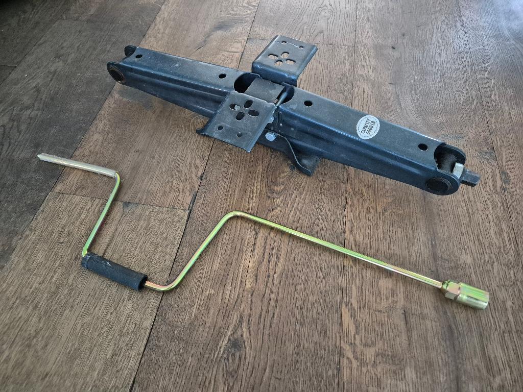 Schaarkrik groot bereik 11 tot 65cm, heavy duty 2200kg, Ophalen of Verzenden, Gebruikt, Manueel, Schaarkrik