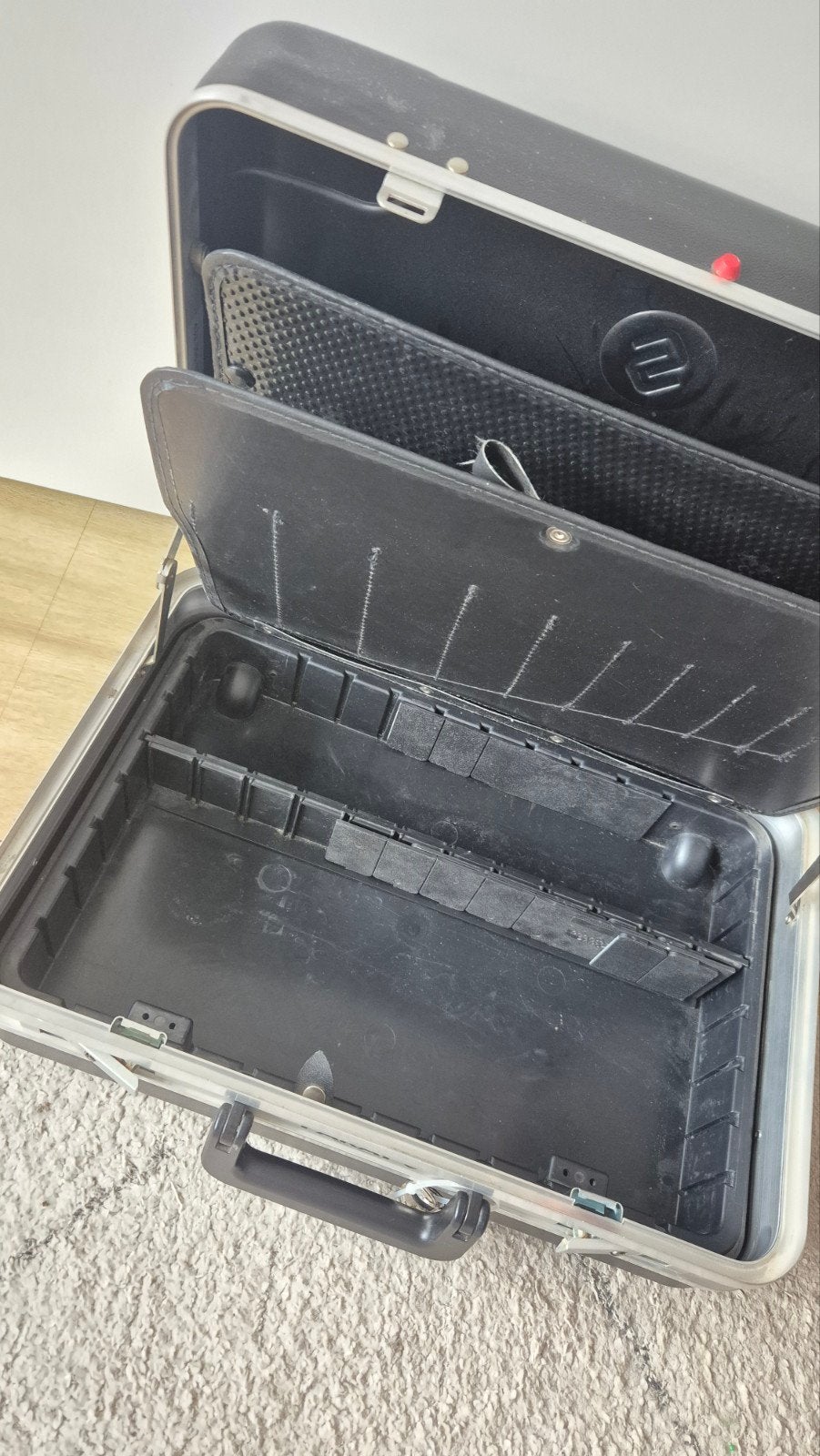 Foto 6 van Parat Gereedschapskoffer - Zwart, in perfecte staat