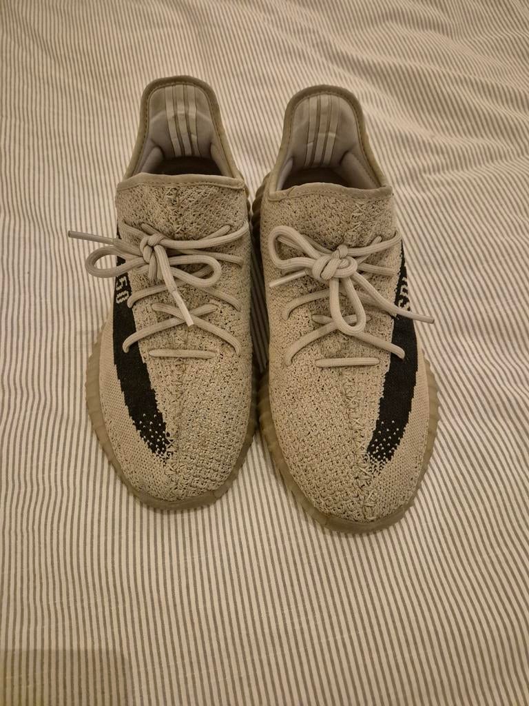 Originele Yeezy Boost 350 V2  maat 44, Kleding | Heren, Schoenen, Overige kleuren, Ophalen of Verzenden, Adidas Yeezy, Sneakers of Gympen