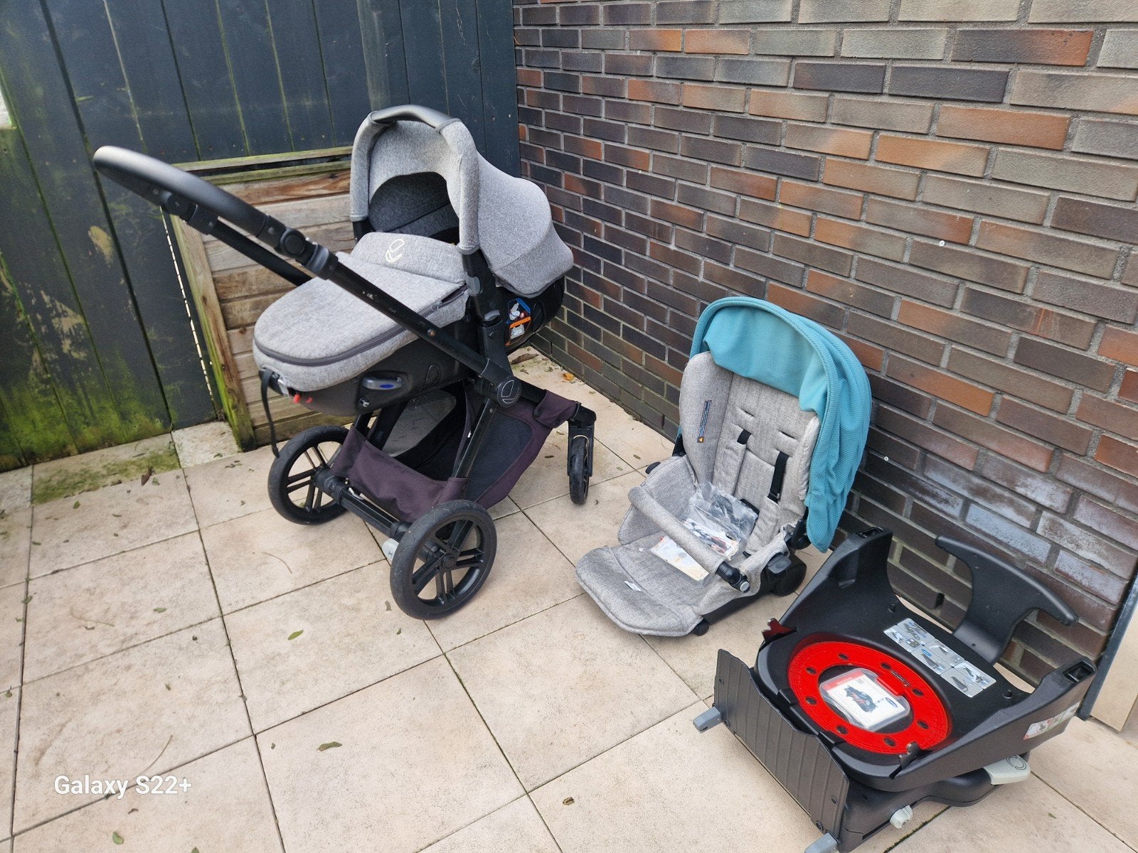 Jane Matrix Light 2 kinderwagen 3-in-1 met autostoel en base, Kinderen en Baby's, Kinderwagens en Combinaties, Overige merken