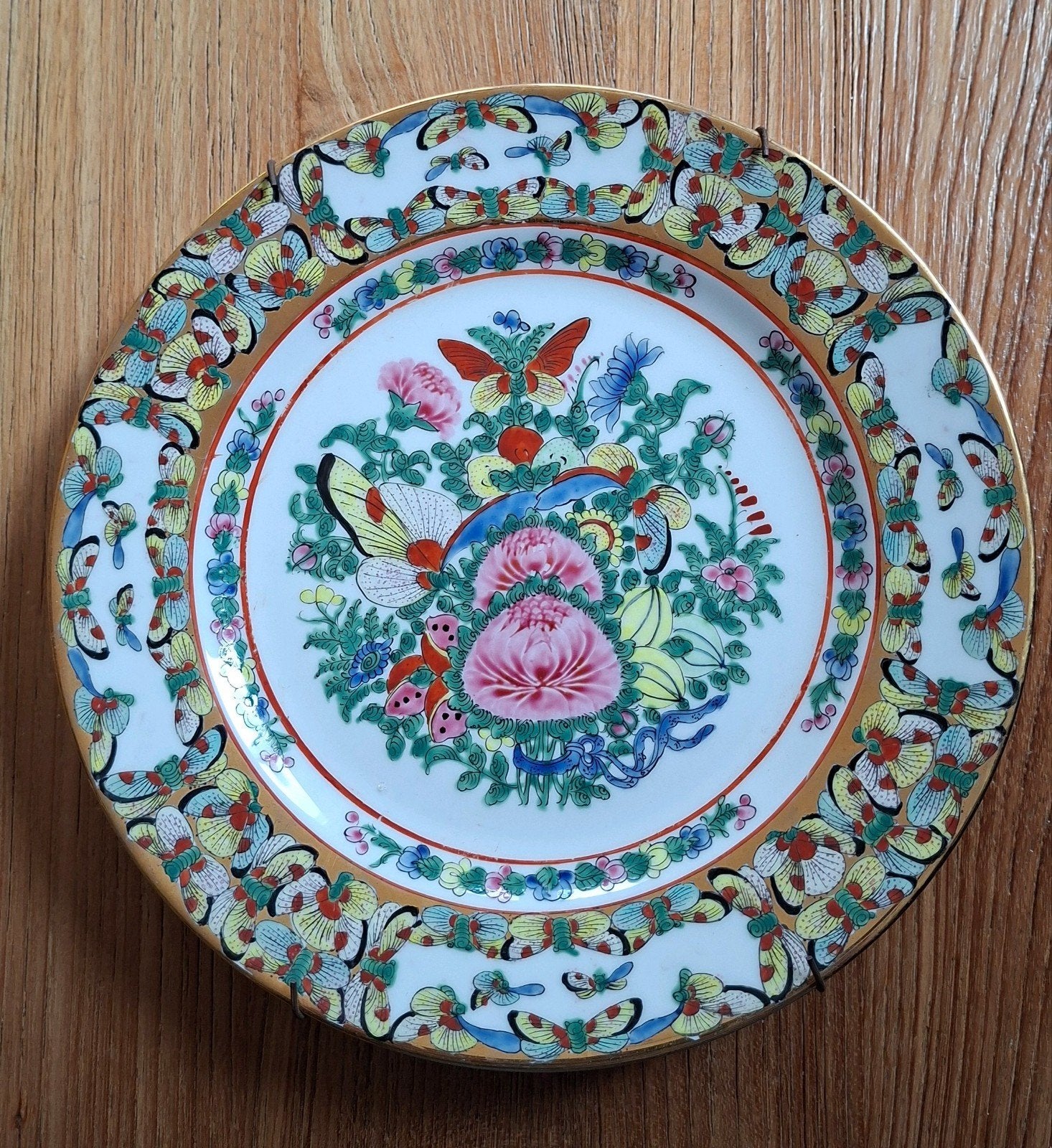 Vintage kleurrijk porseleinen sierbord, Antiek en Kunst, Ophalen